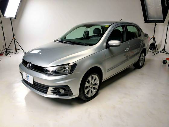 VOLKSWAGEN VOYAGE 1.6 MSI TOTALFLEX COMFORTLINE 4P I-MOTION VOLKSWAGEN VOYAGE 1.6 MSI TOTALFLEX COMFORTLINE 4P I-MOTION
